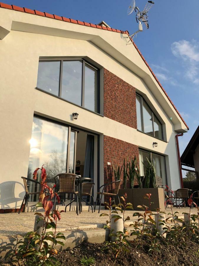 Lake Residence Dunajska Streda Exterior photo